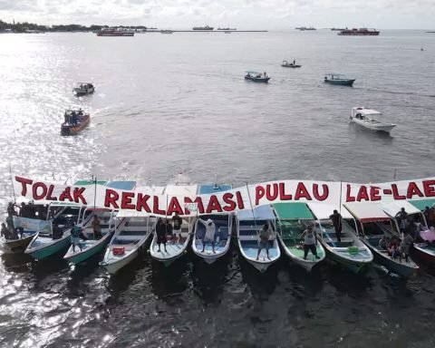 Tolak Reklamasi Pulau Lae-Lae - Kawal Pesisir