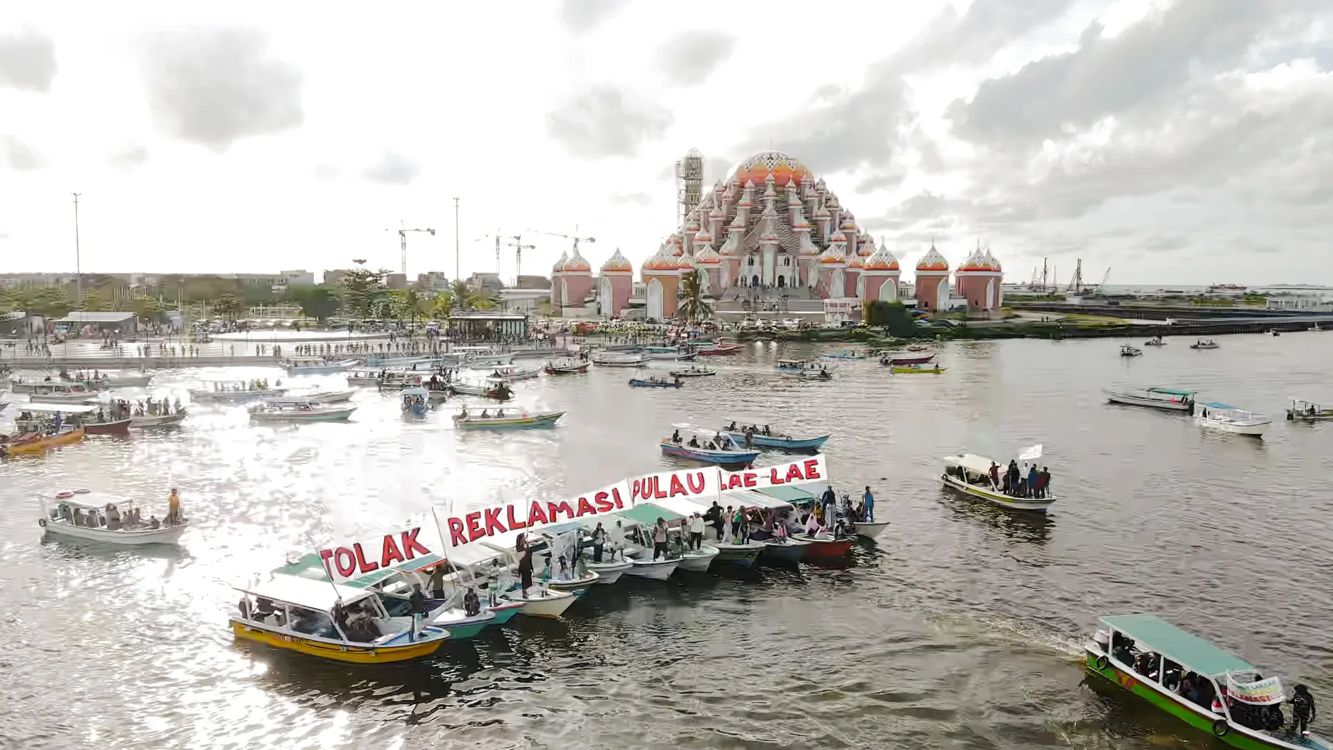 Parade laut penolakan reklamasi Pulau Lae-Lae/Kawal Pesisir