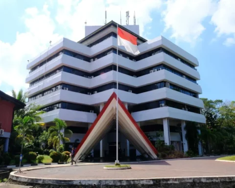 Gedung Rektorat Unhas/Foto: unhas.ac.id